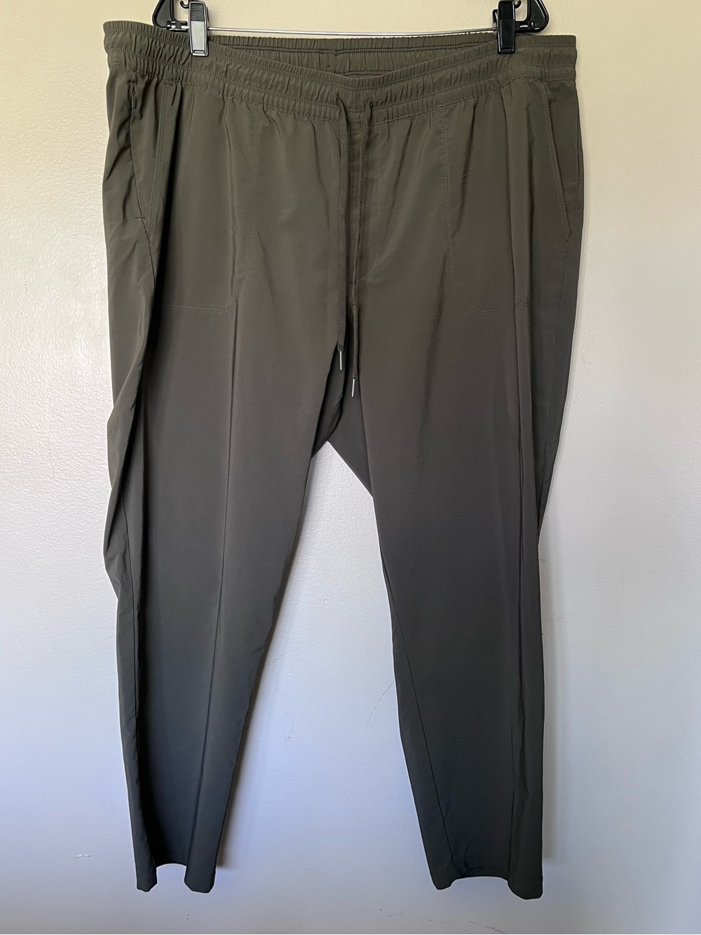 The North Face Men's Olive Drawstring Track Pant